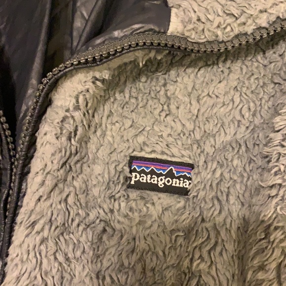 Patagonia Fuzzy Reversible Vest - Picture 2 of 7